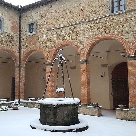 Santa Maria Della Pace Bed and Breakfast Montespertoli Buitenkant foto