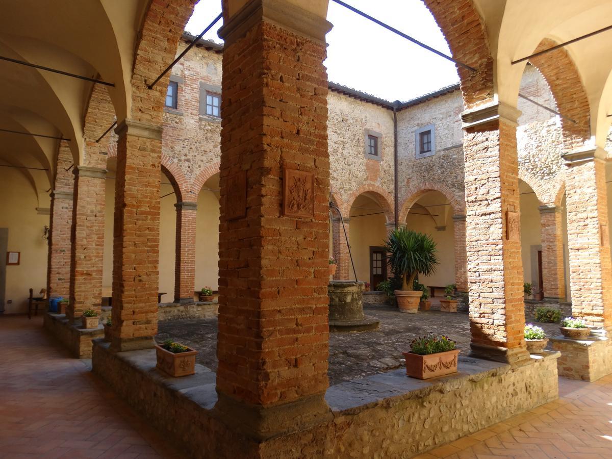 Santa Maria Della Pace Bed and Breakfast Montespertoli Buitenkant foto